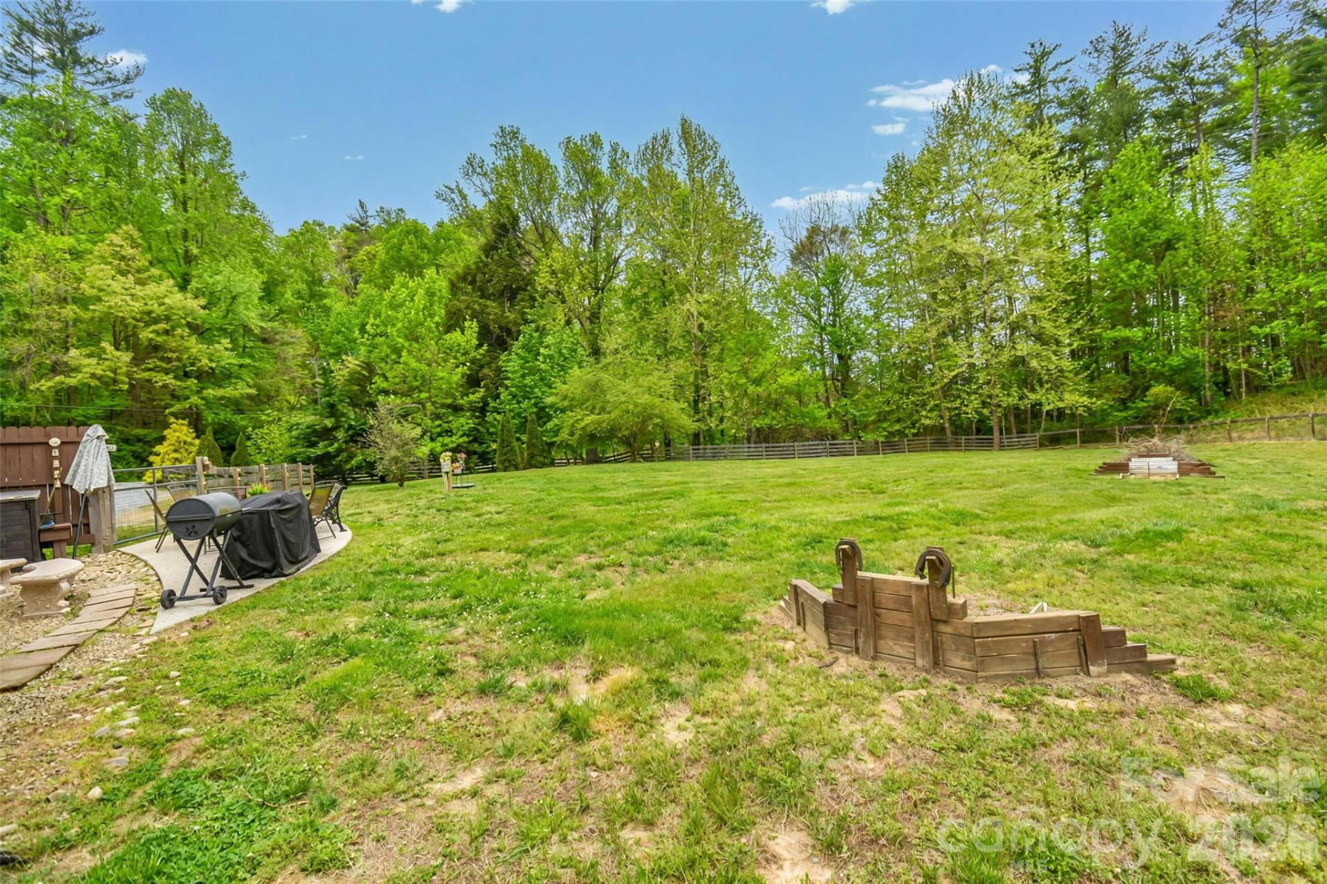 945 Country Club Road - Photo 36