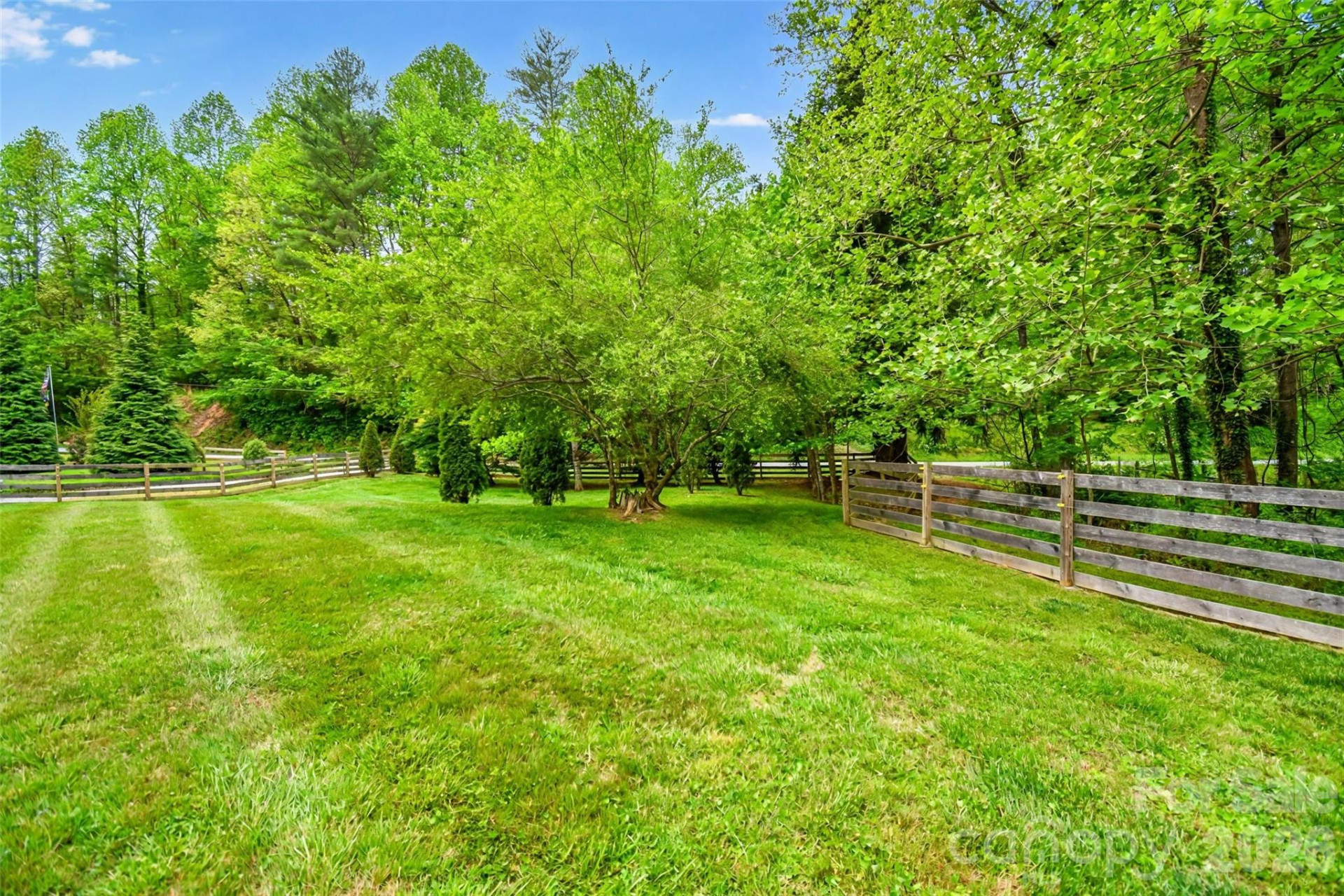 945 Country Club Road - Photo 39