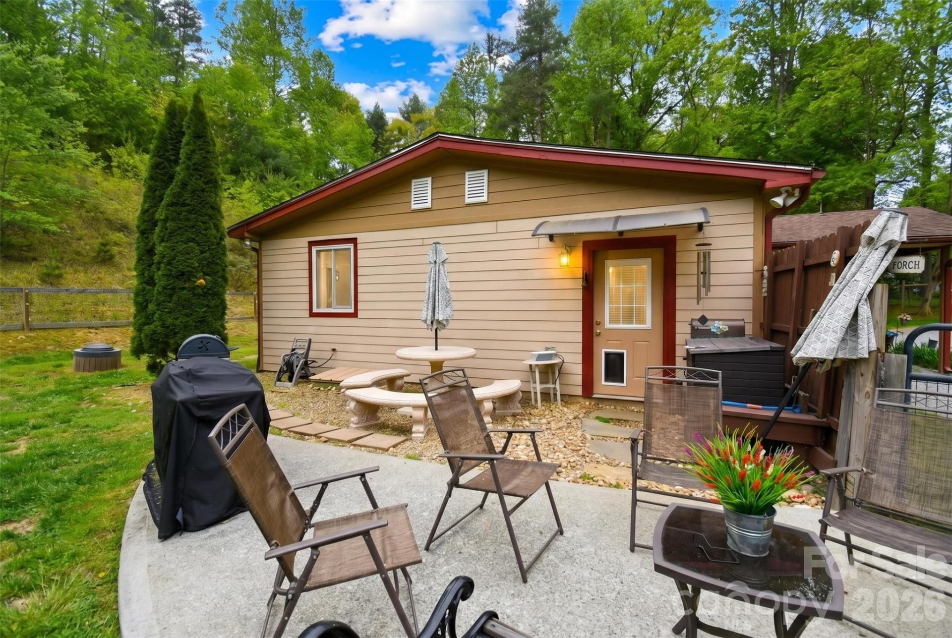 945 Country Club Road - Photo 40