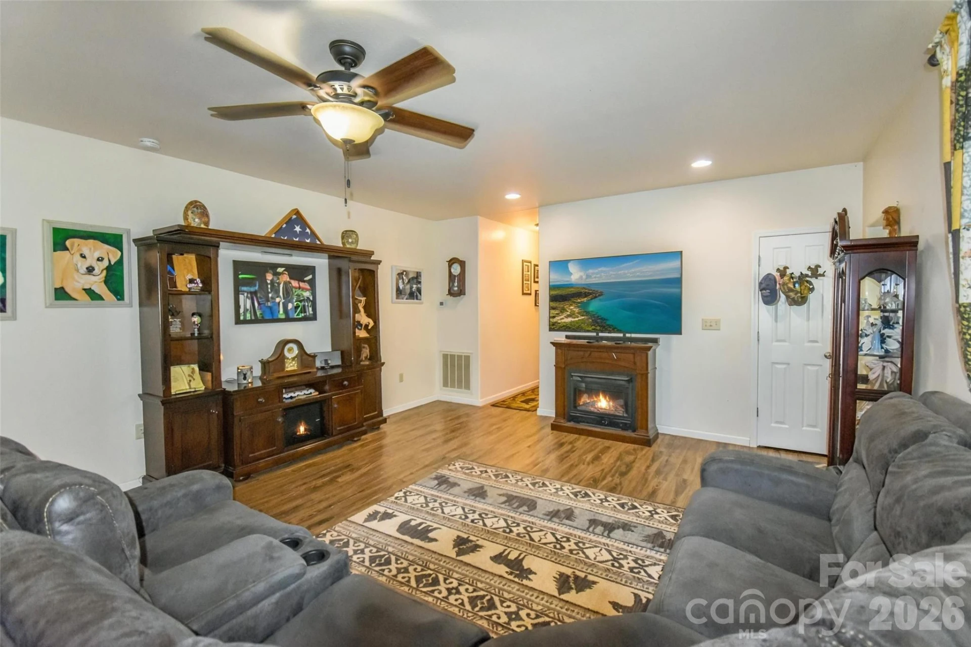 945 Country Club Road - Photo 6