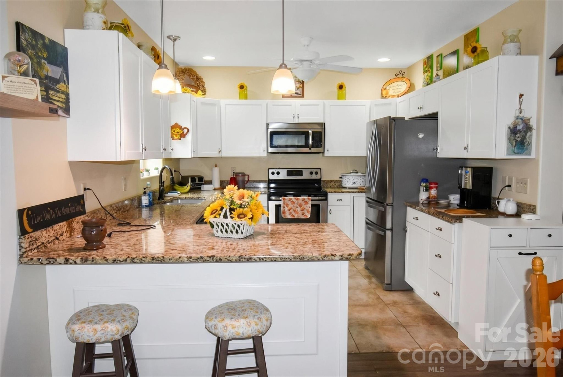 945 Country Club Road - Photo 8