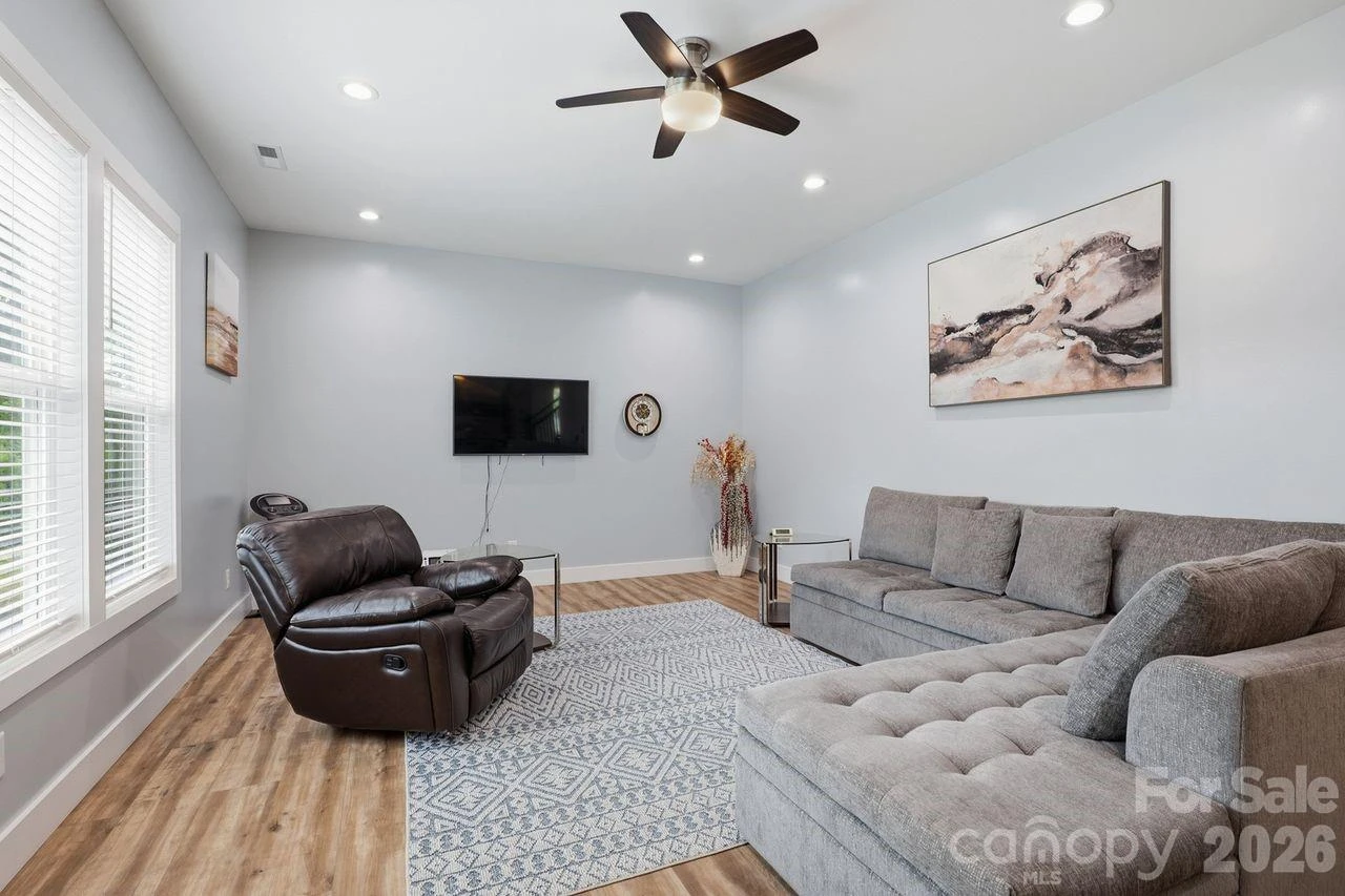 4950 Surfwood Drive - Photo 13