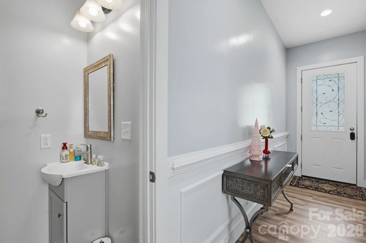 4950 Surfwood Drive - Photo 4