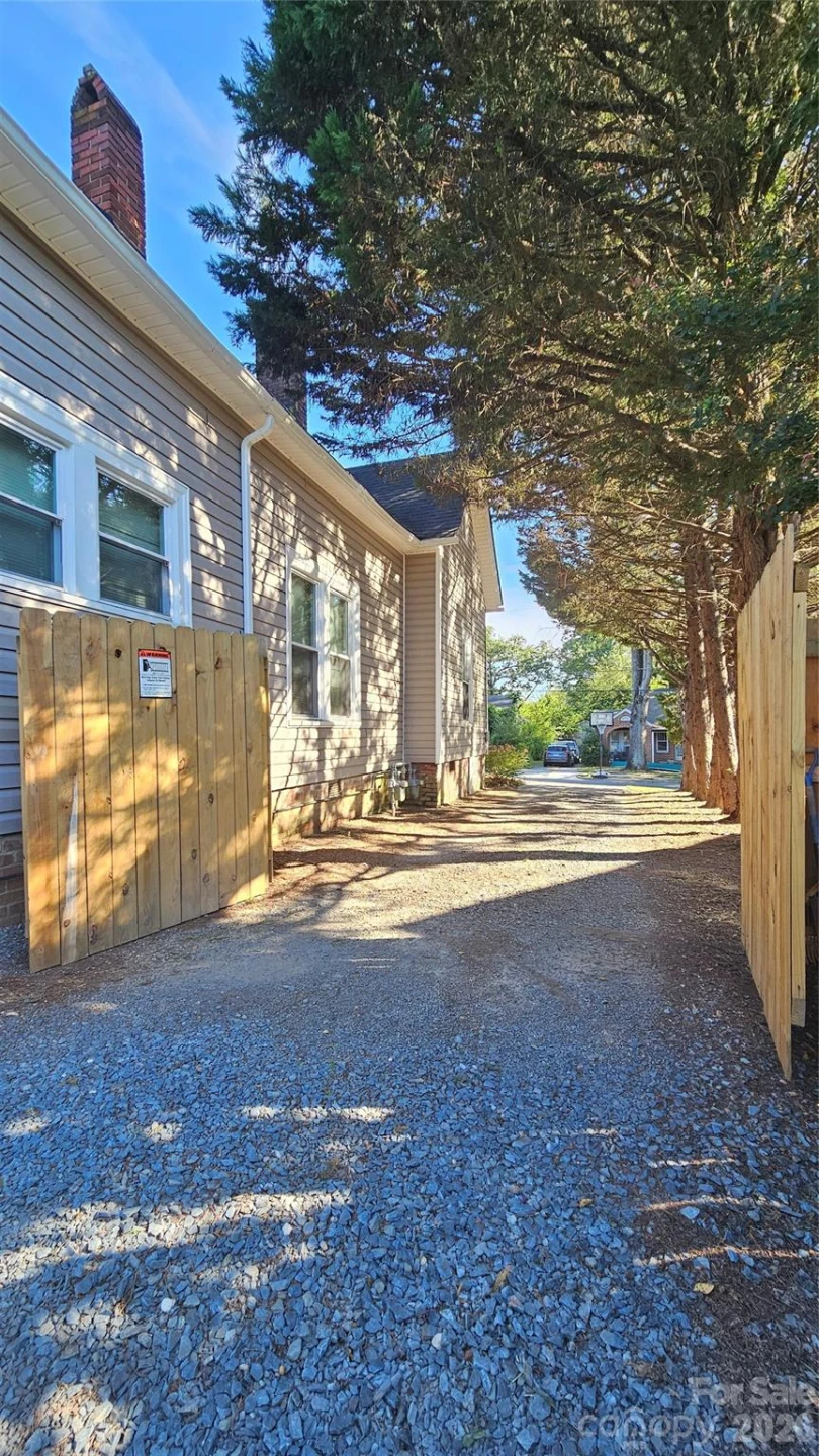 218 Wilson Street #A&B - Photo 13