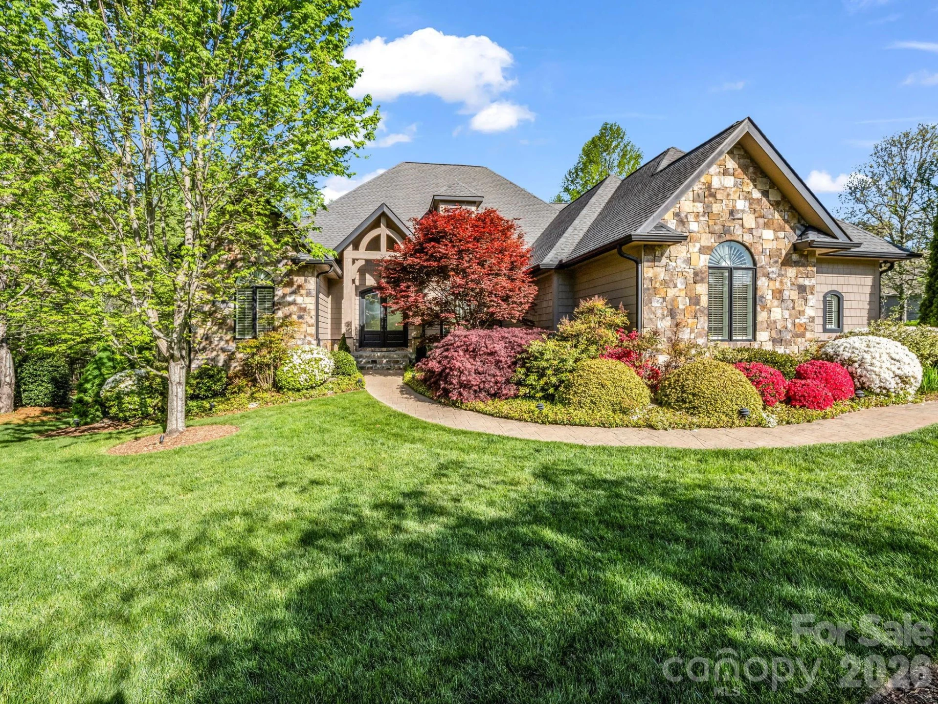 122 Founders Drive
