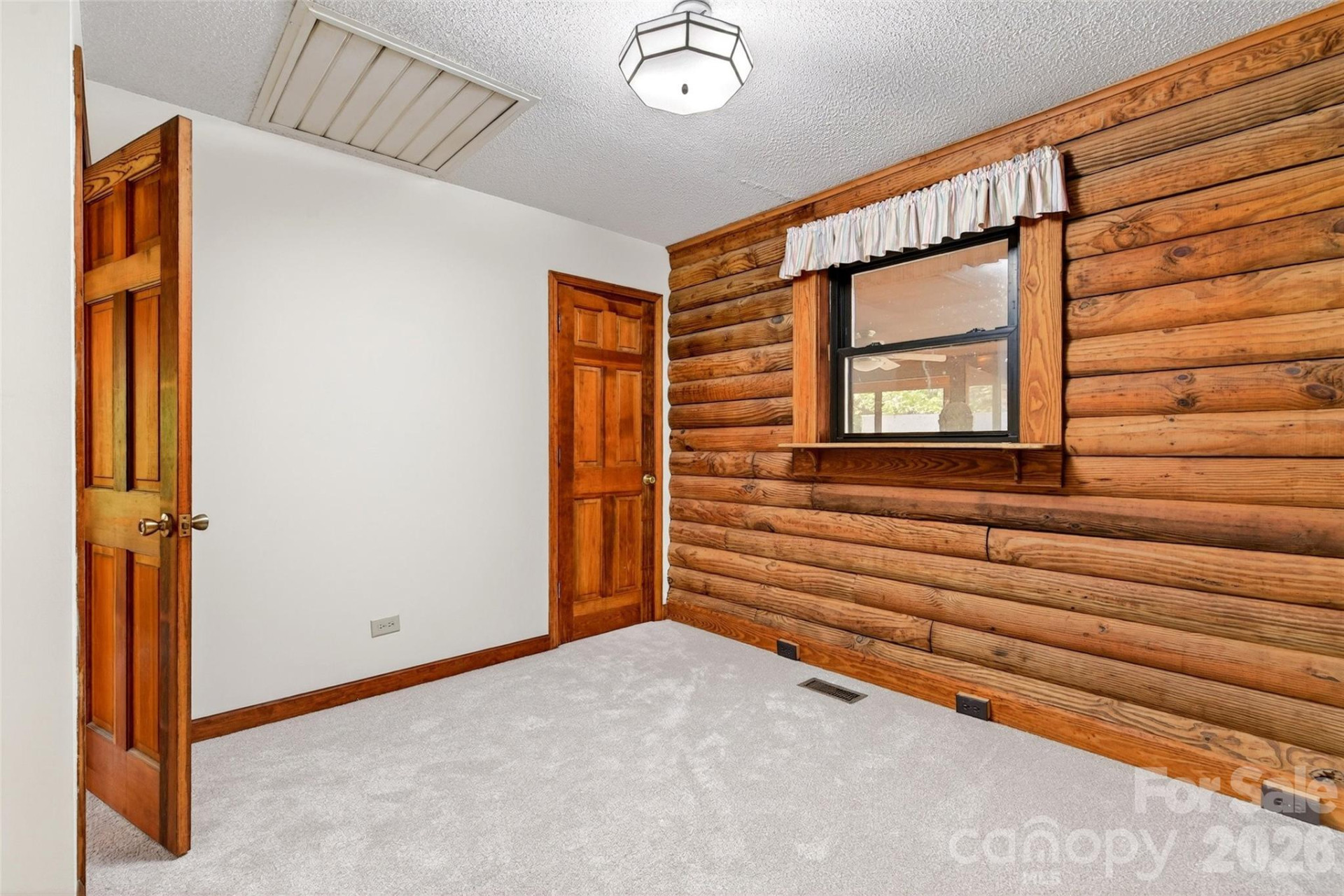 221 Hammer Hollow Drive - Photo 17