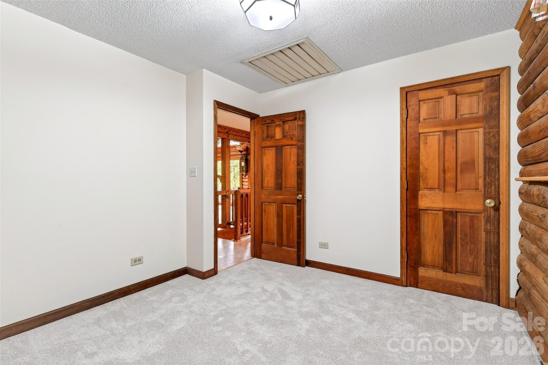 221 Hammer Hollow Drive - Photo 18