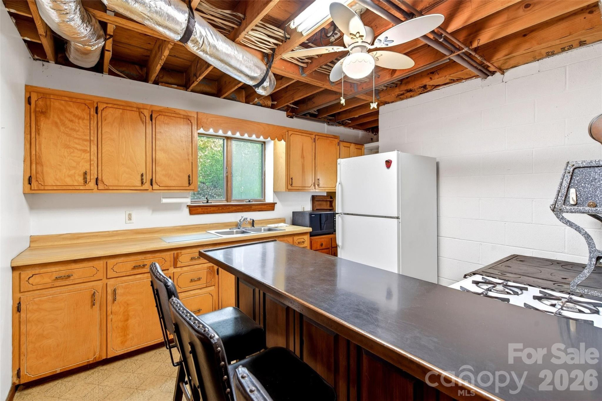 221 Hammer Hollow Drive - Photo 29