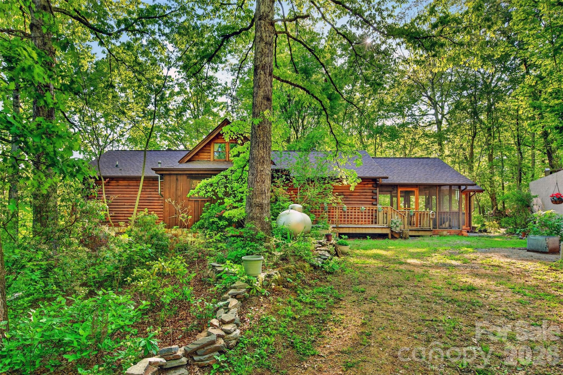 221 Hammer Hollow Drive - Photo 38