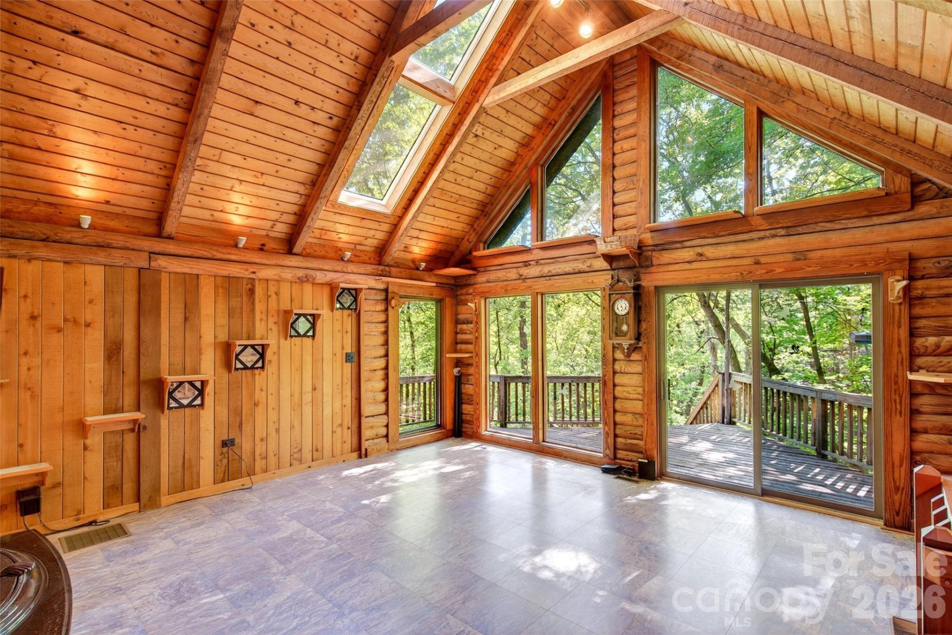 221 Hammer Hollow Drive - Photo 5