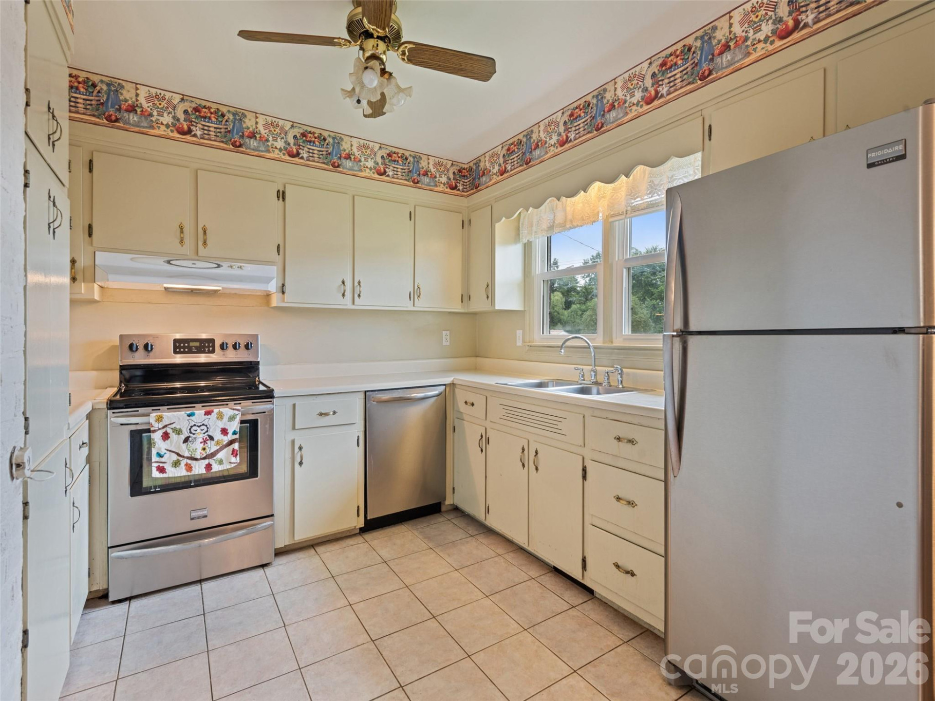 241 Grandview Circle - Photo 18