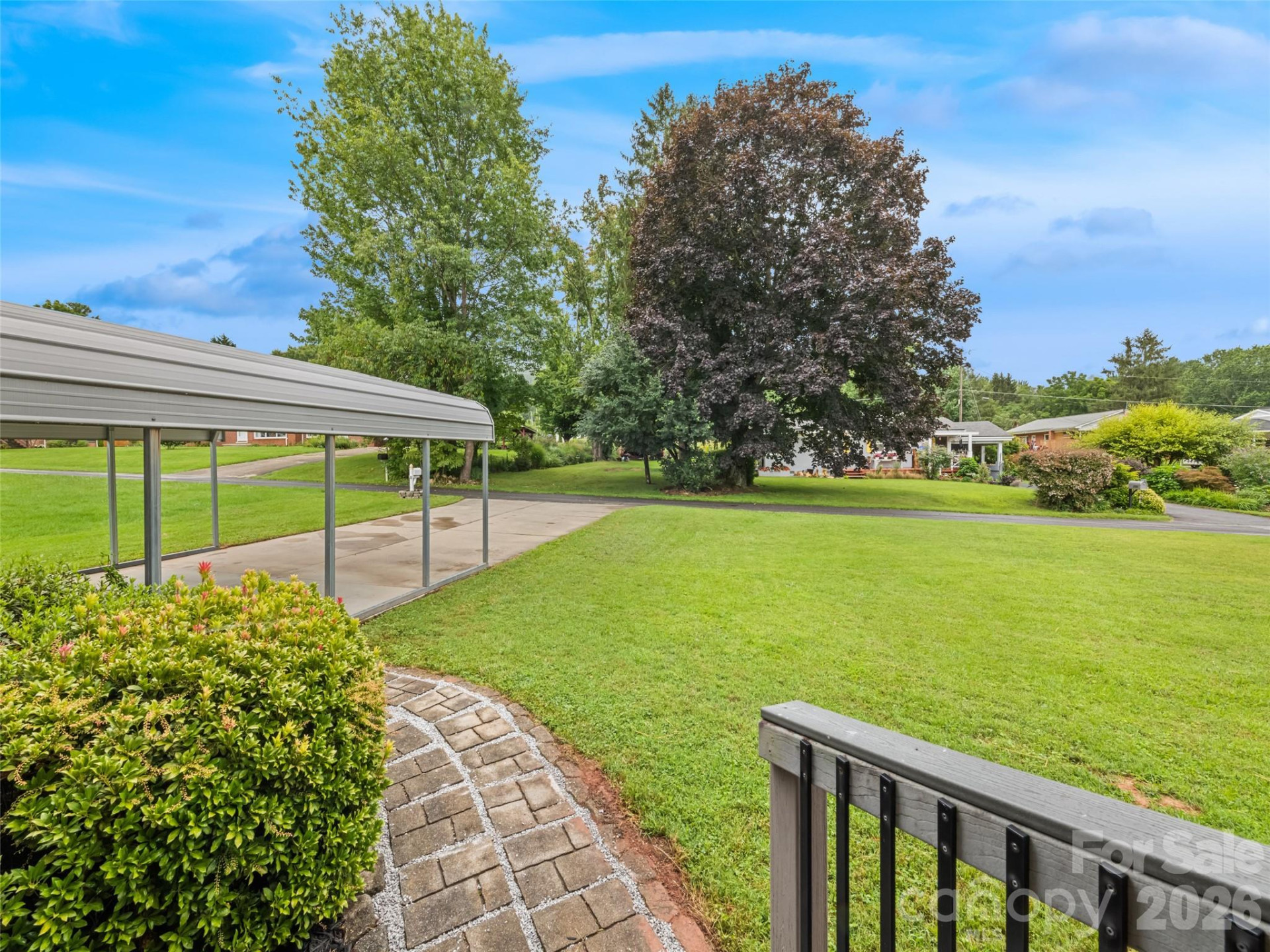 241 Grandview Circle - Photo 4