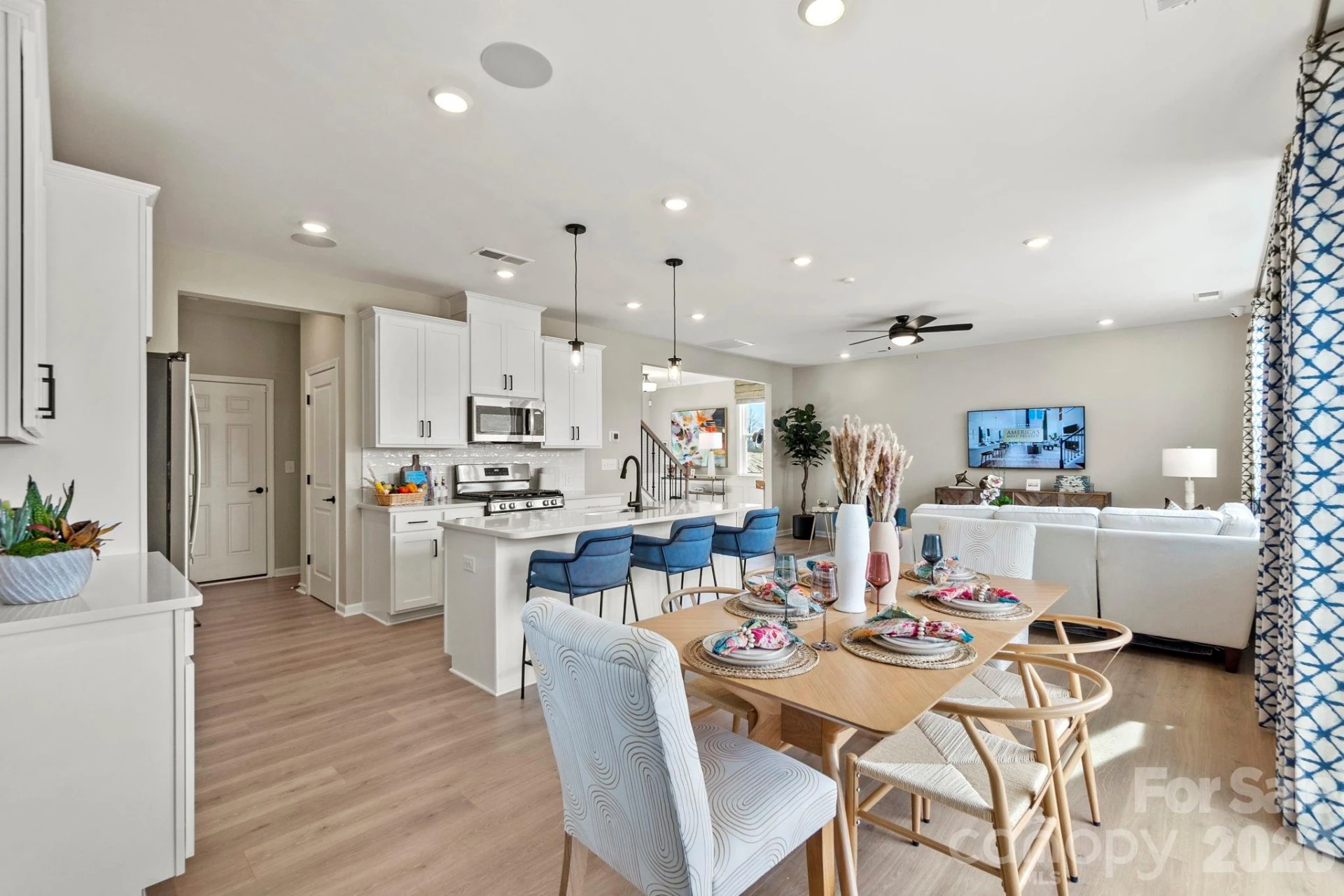 405 Silver Birch Court - Photo 13