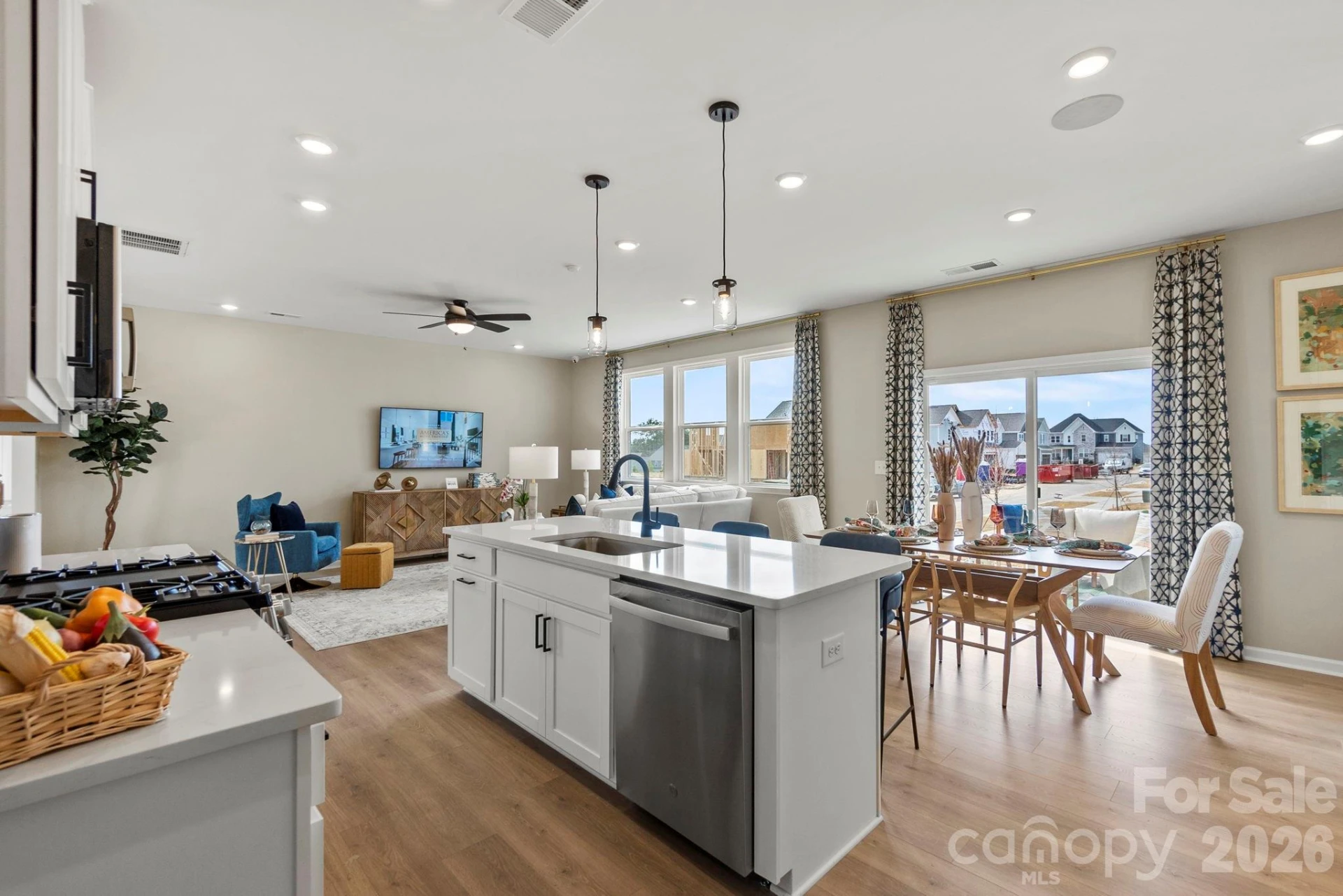 405 Silver Birch Court - Photo 14