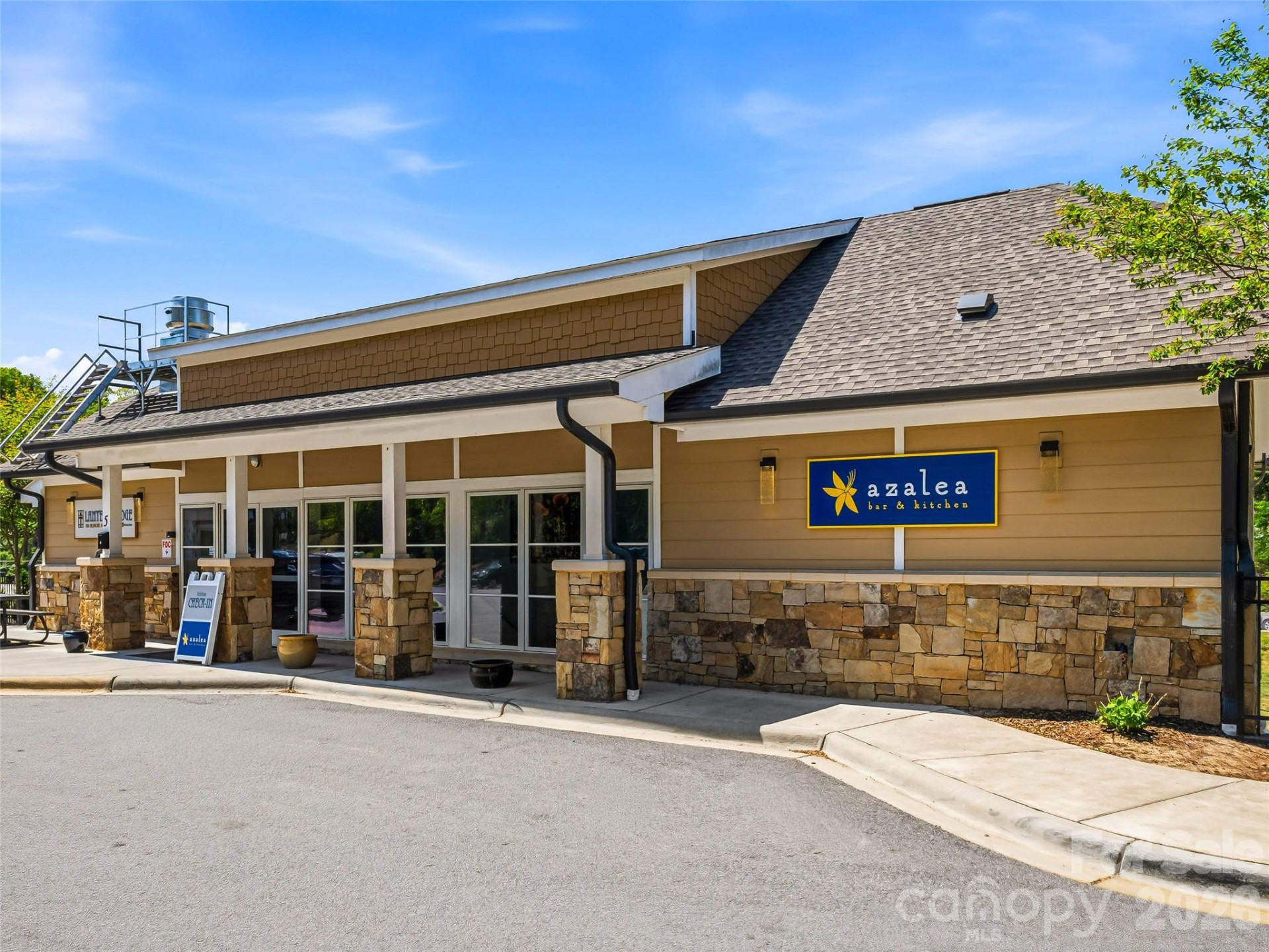 331 Bowling Park Road - Photo 15