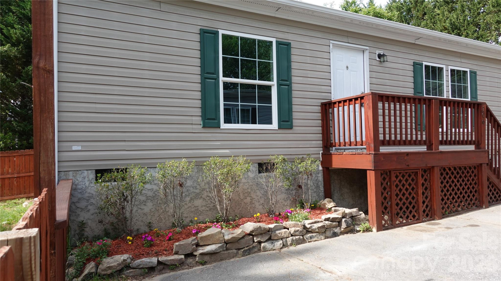 106 Central Avenue #82 - Photo 3