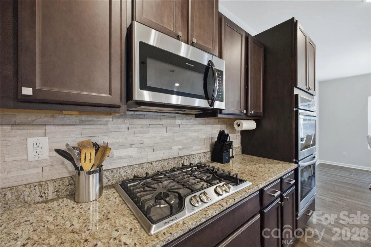 7612 Tanglewood Way - Photo 11