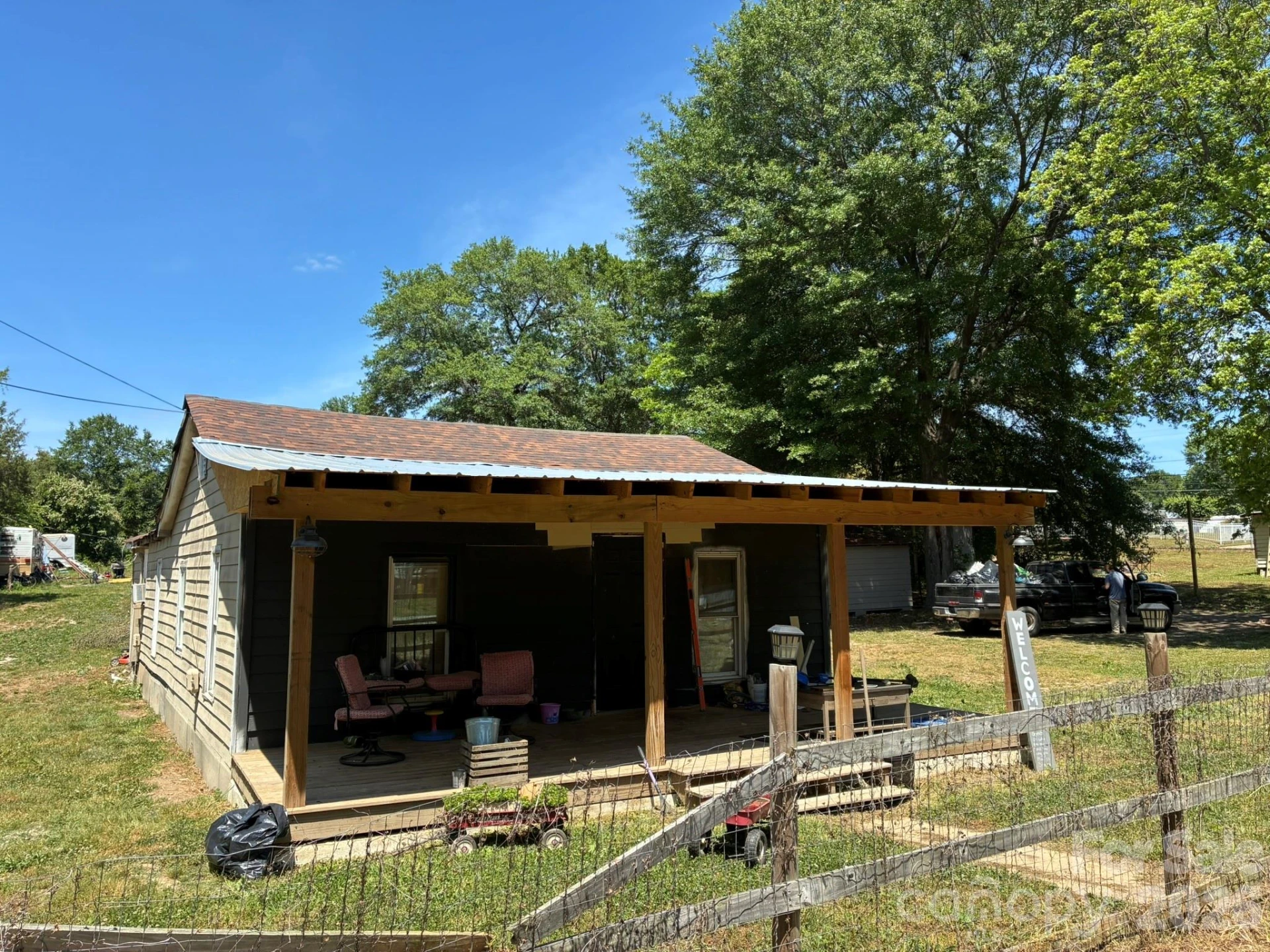 119 Robin Road - Photo 2