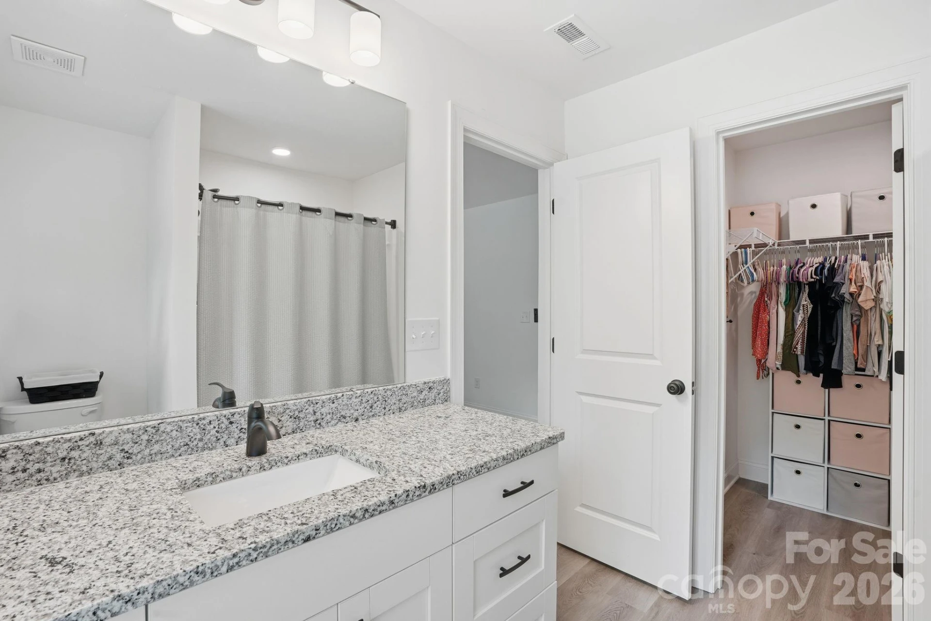 403 Sunset Drive - Photo 18