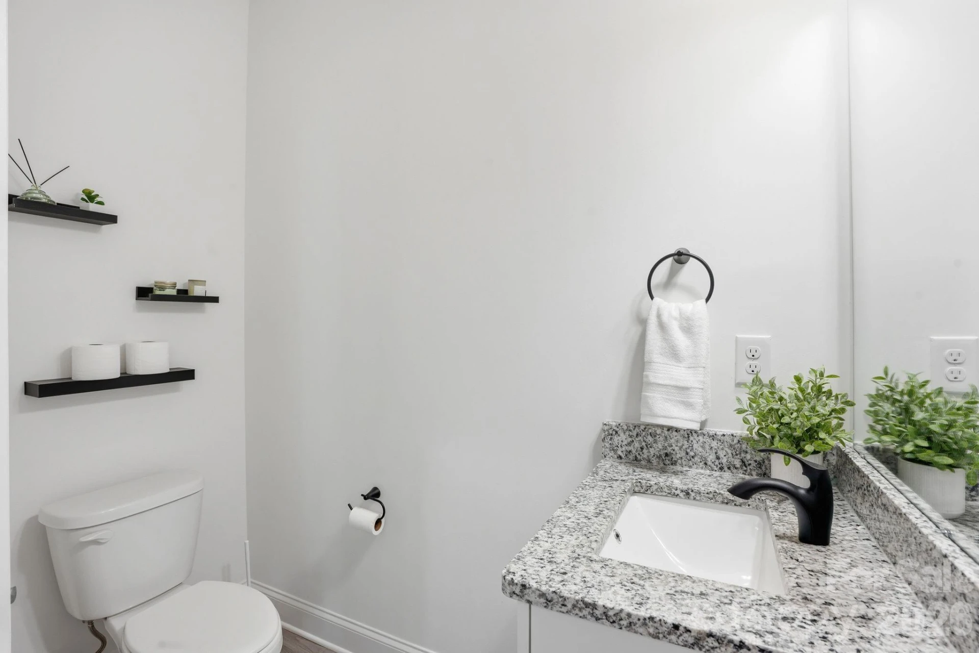 403 Sunset Drive - Photo 22