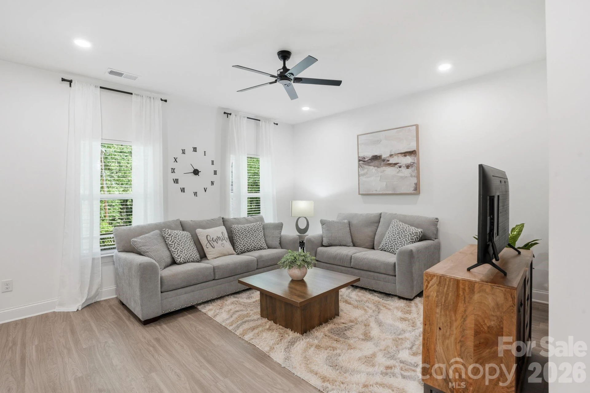 403 Sunset Drive - Photo 6