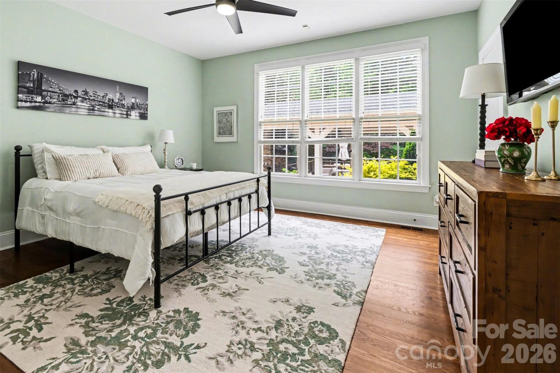 1022 Lake Forest Drive - Photo 25