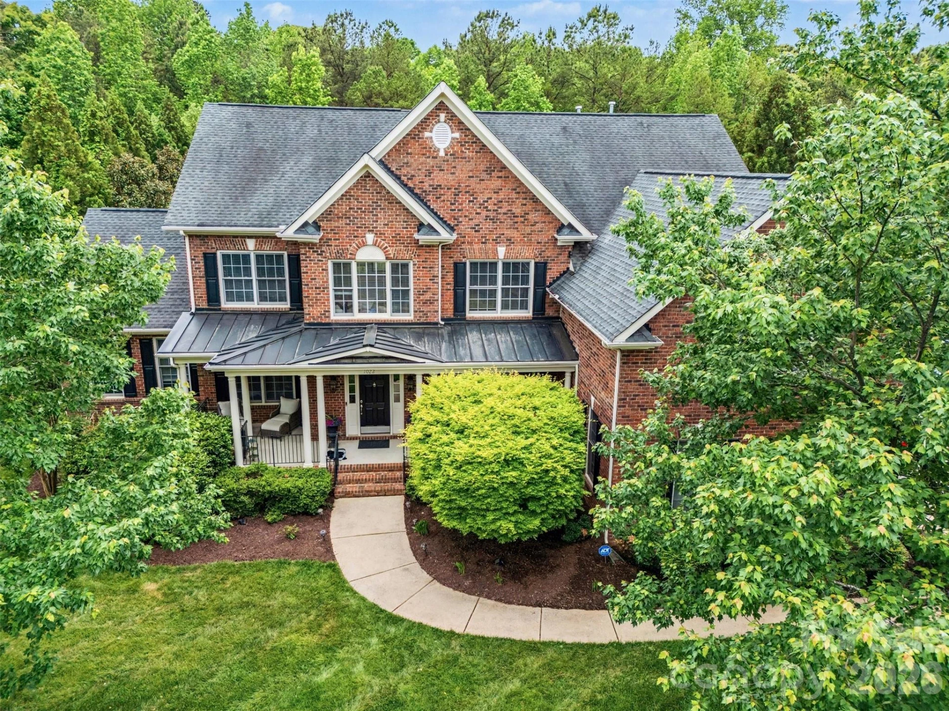 1022 Lake Forest Drive - Photo 39