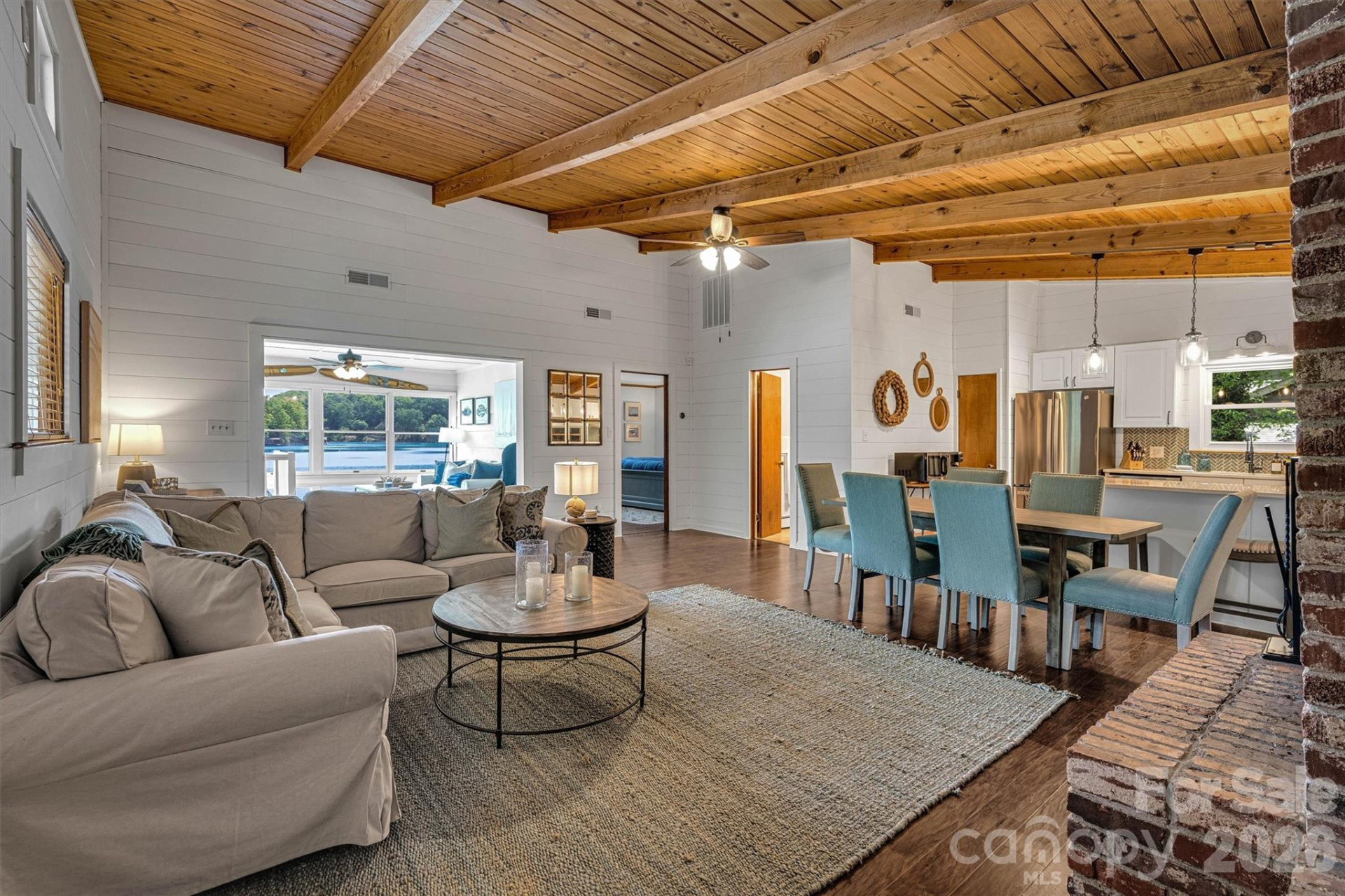 462 Charlotte Drive - Photo 11