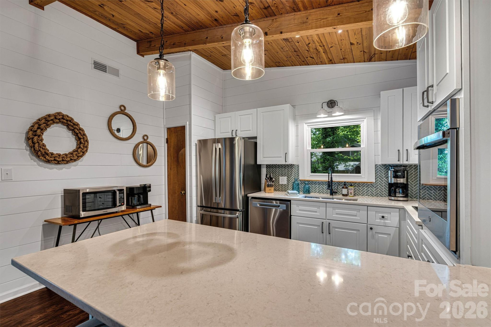 462 Charlotte Drive - Photo 13