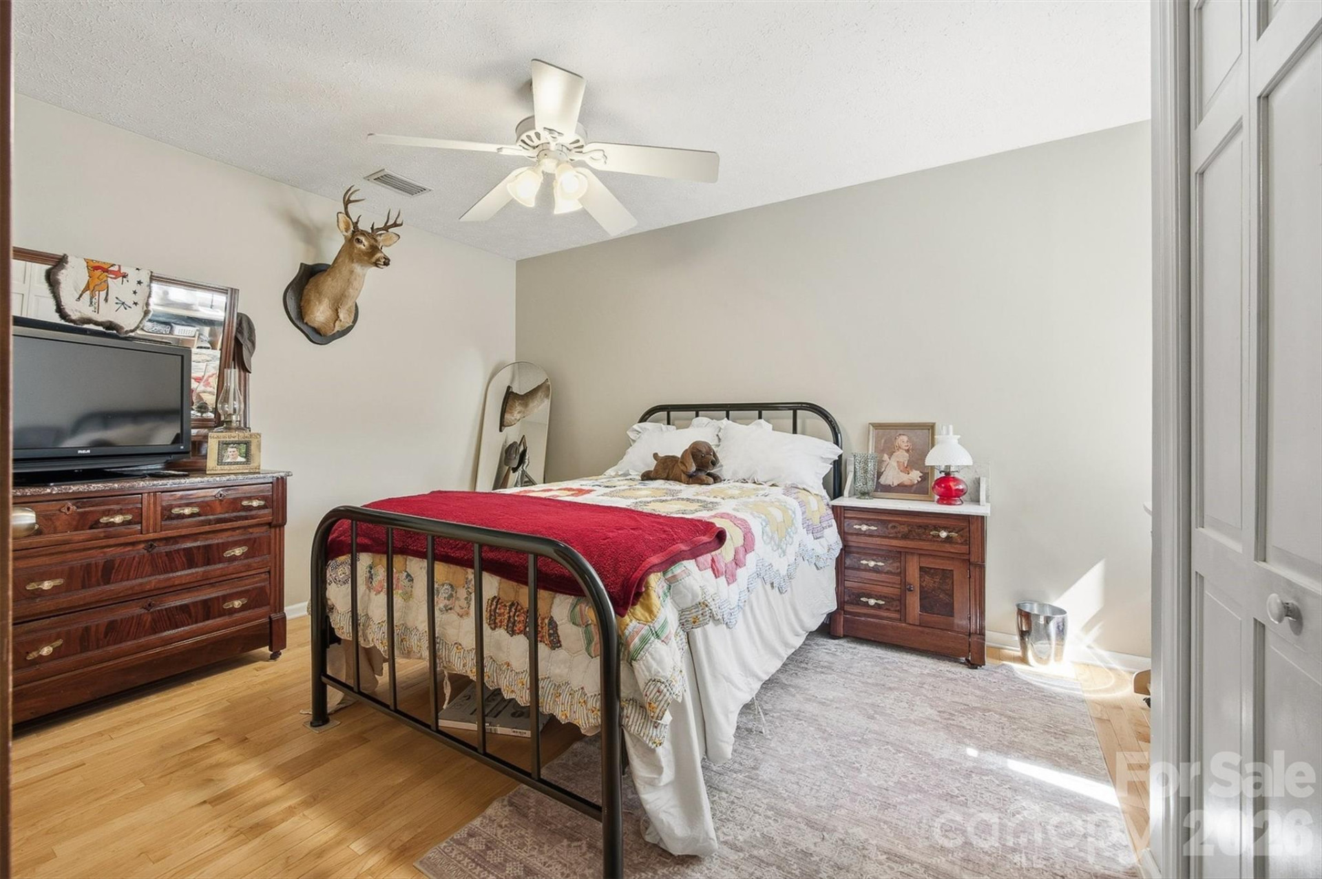 4938 Burkemont Road - Photo 13