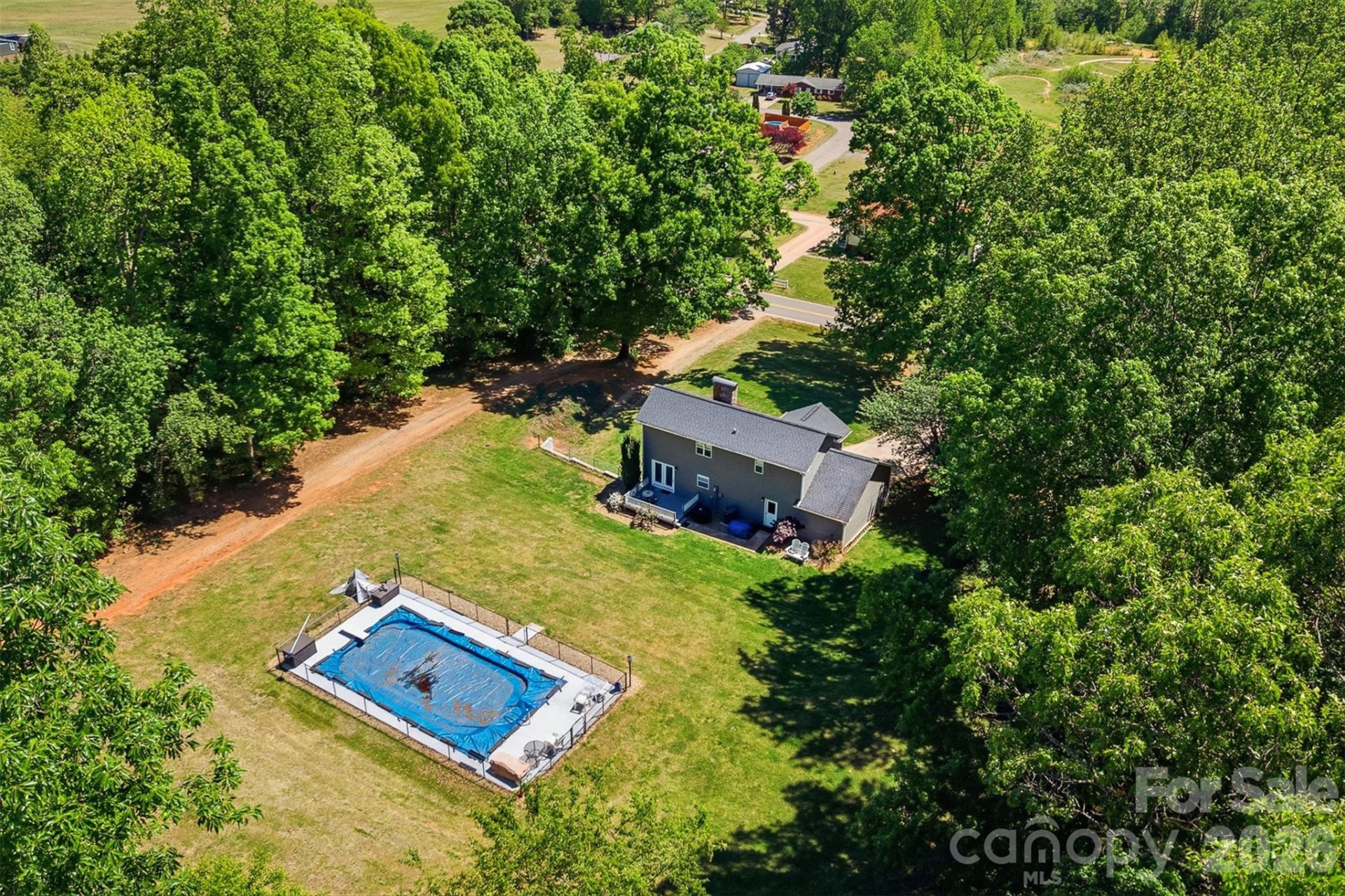 4938 Burkemont Road - Photo 24