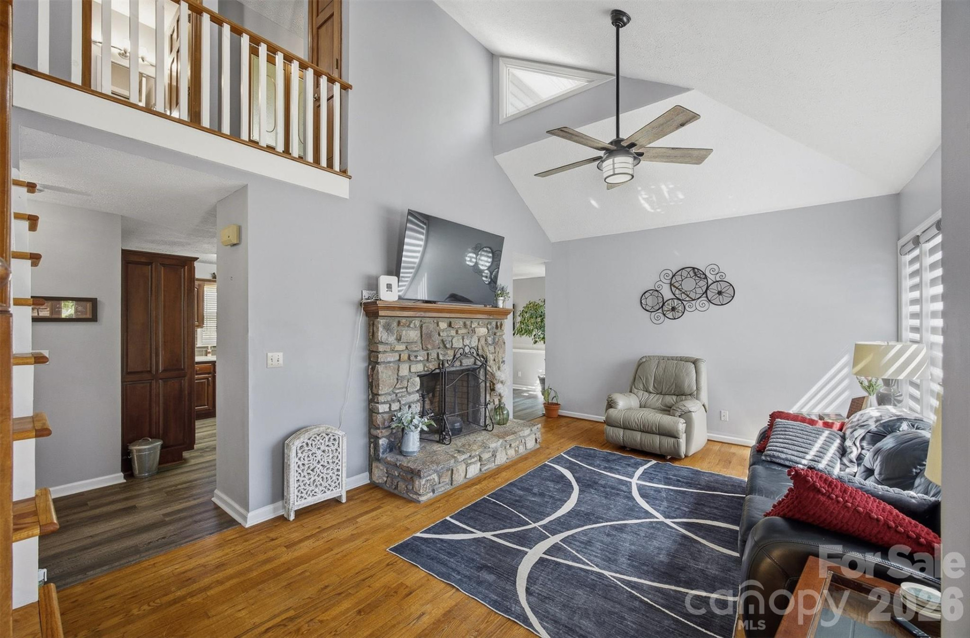 4938 Burkemont Road - Photo 4