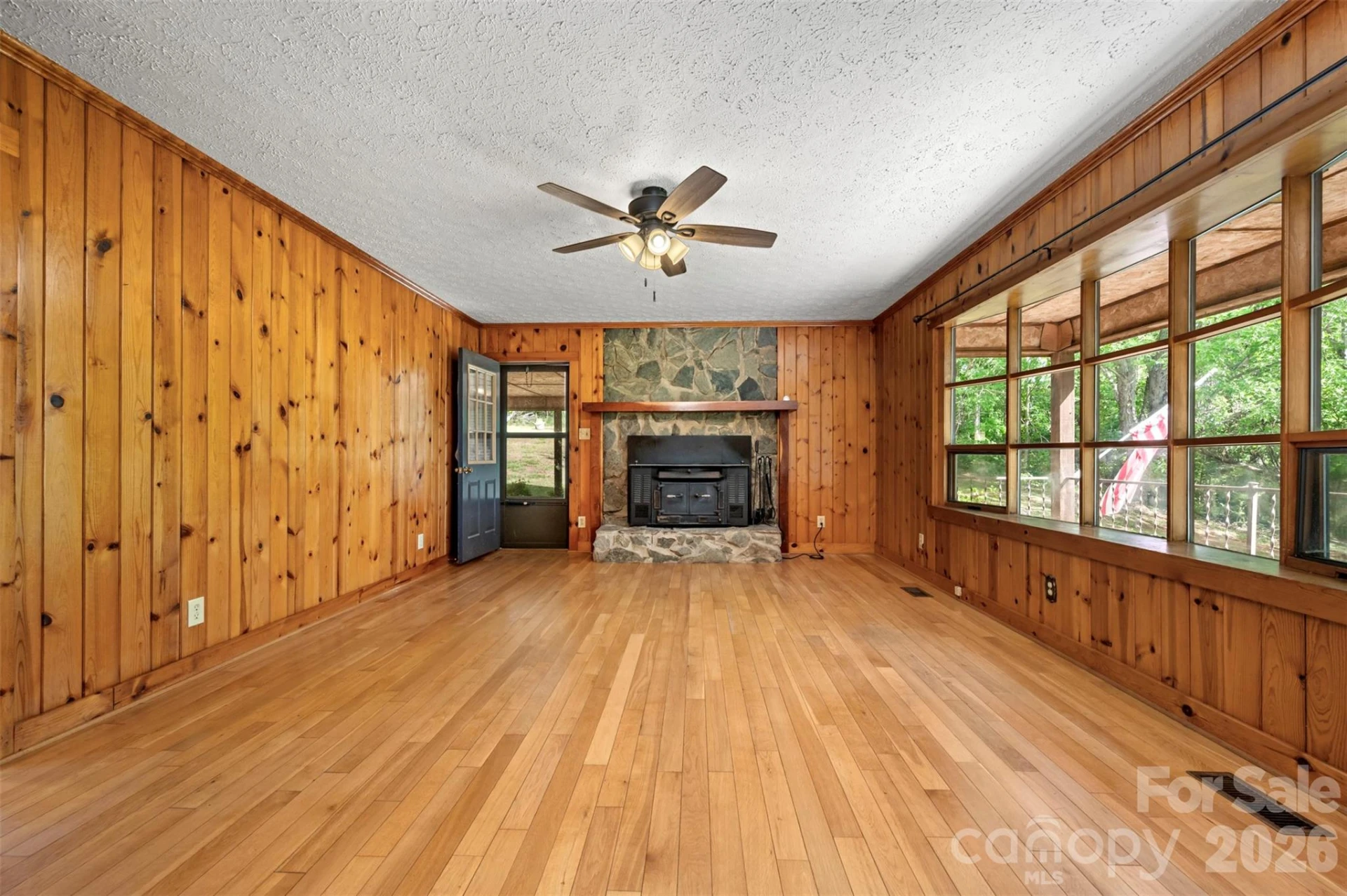 184 Clelo Drive - Photo 17