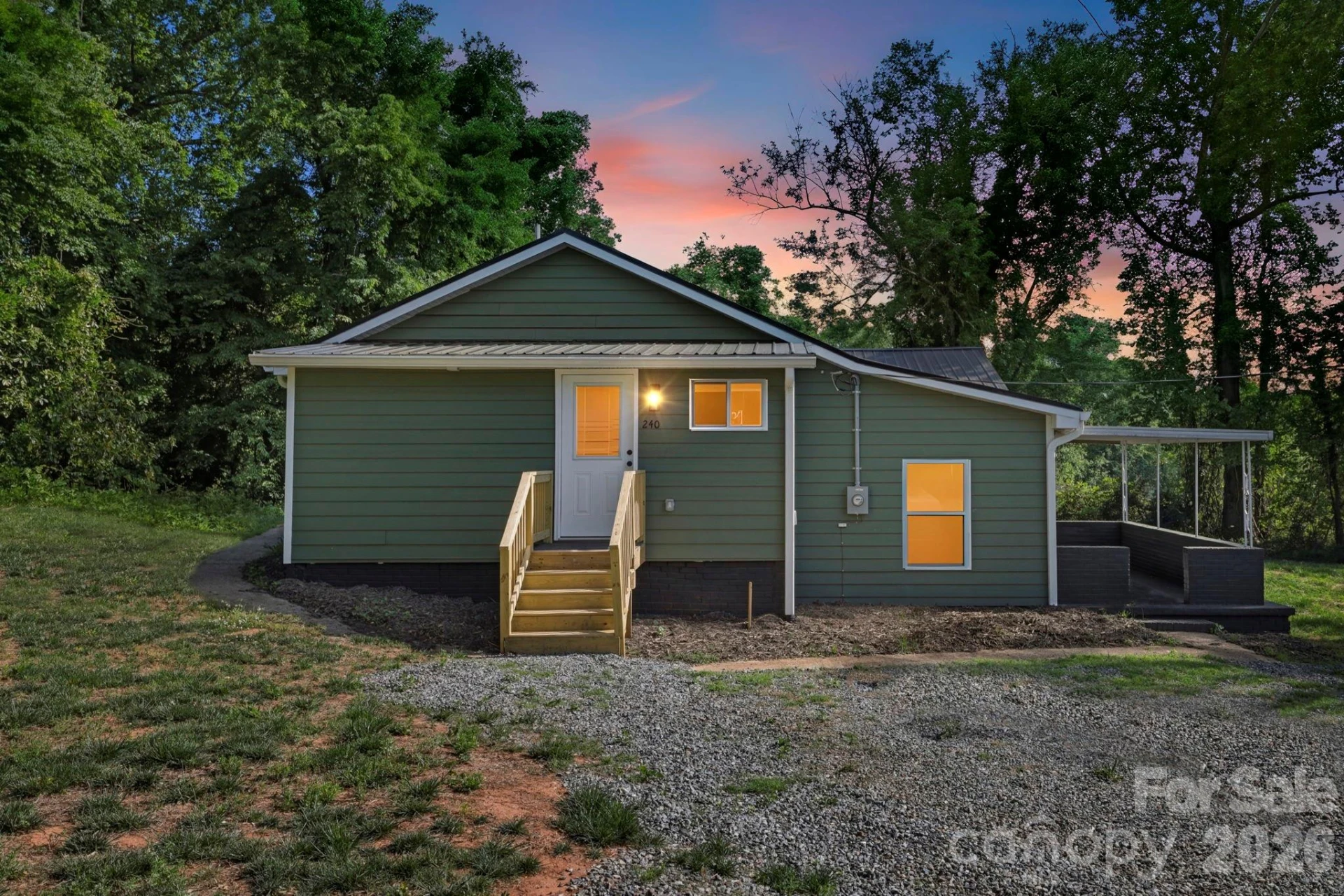 240 Court Street - Photo 17