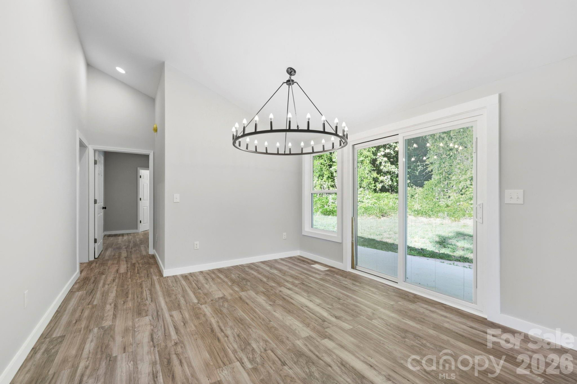 240 Court Street - Photo 18
