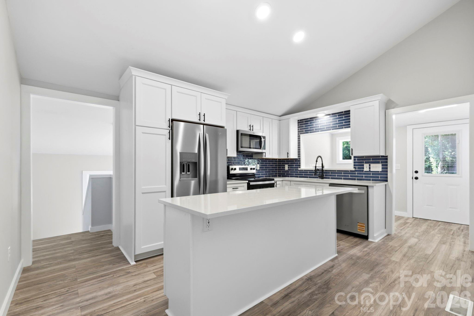 240 Court Street - Photo 19