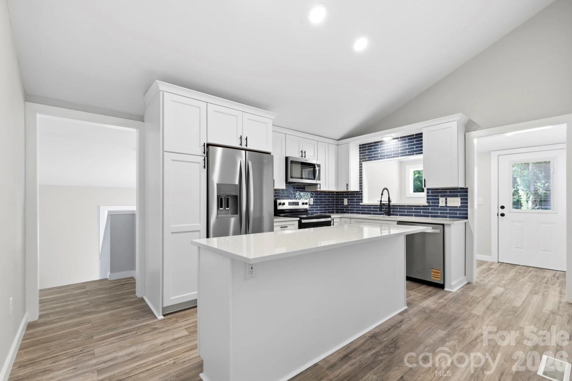240 Court Street - Photo 21