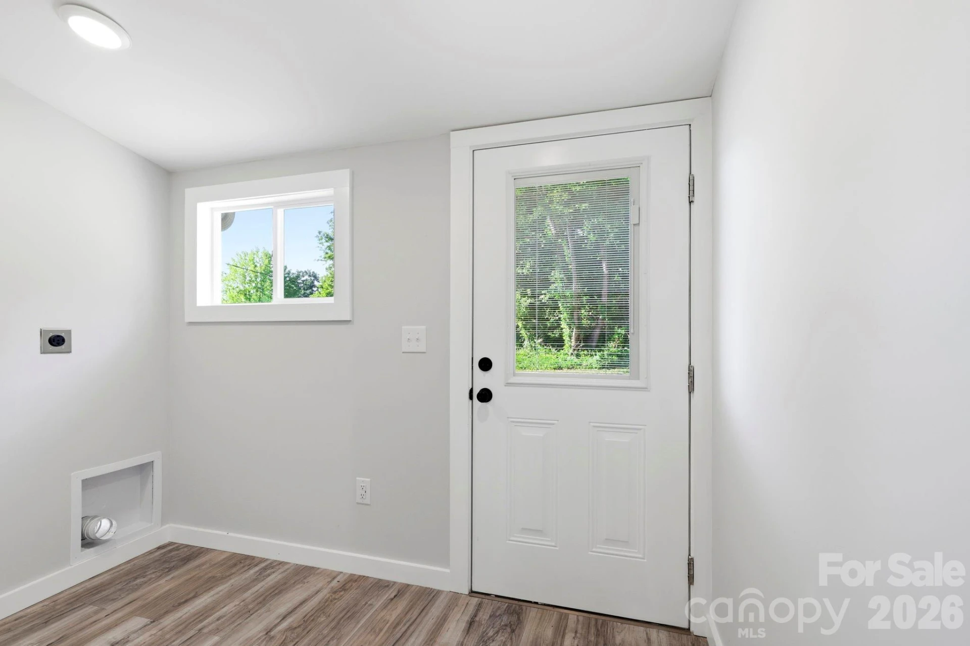 240 Court Street - Photo 22