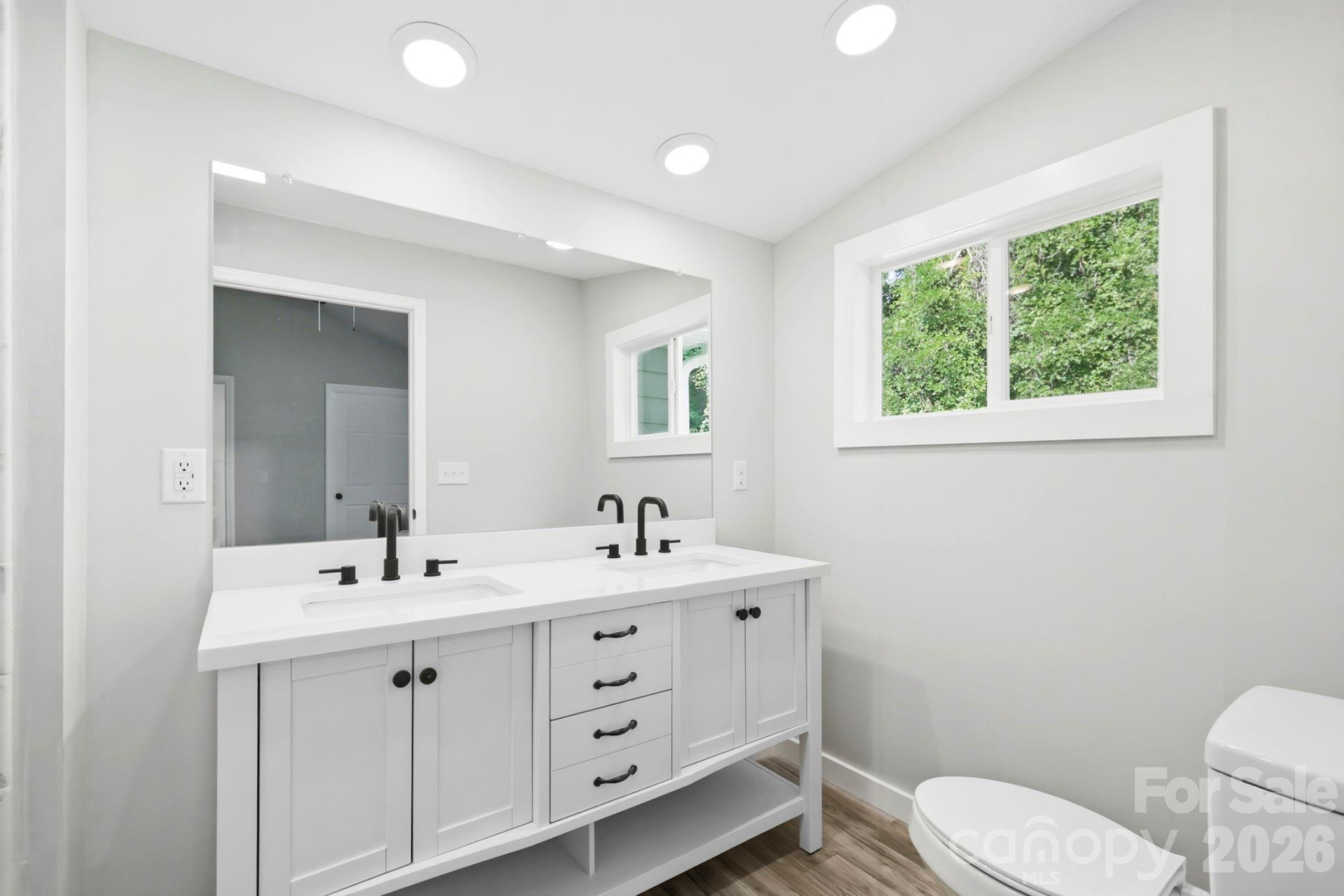 240 Court Street - Photo 28