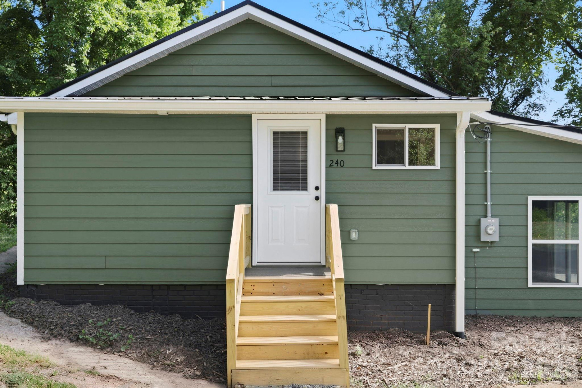 240 Court Street - Photo 33