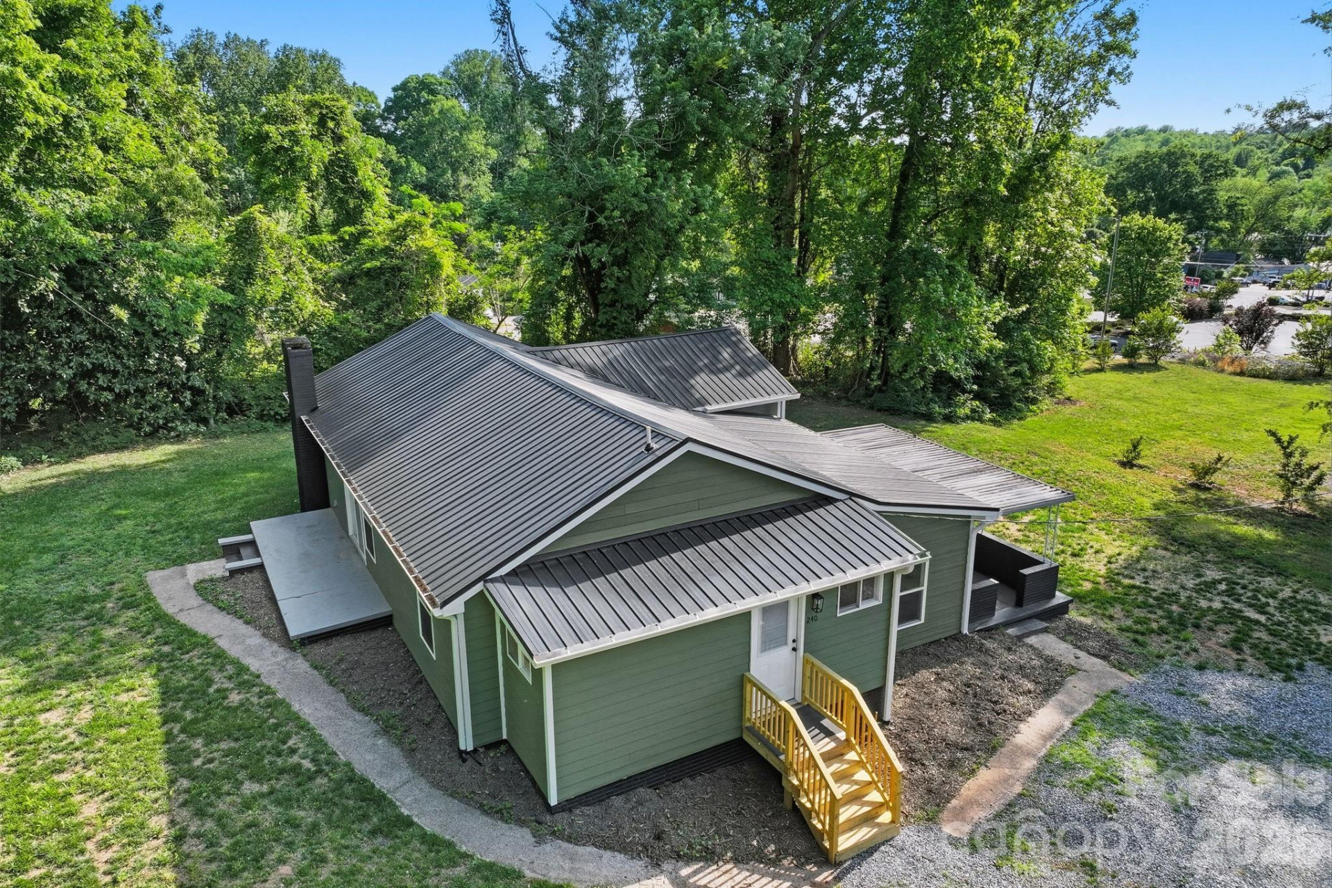 240 Court Street - Photo 34