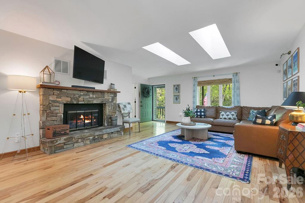 492 Falls Creek Road - Photo 8