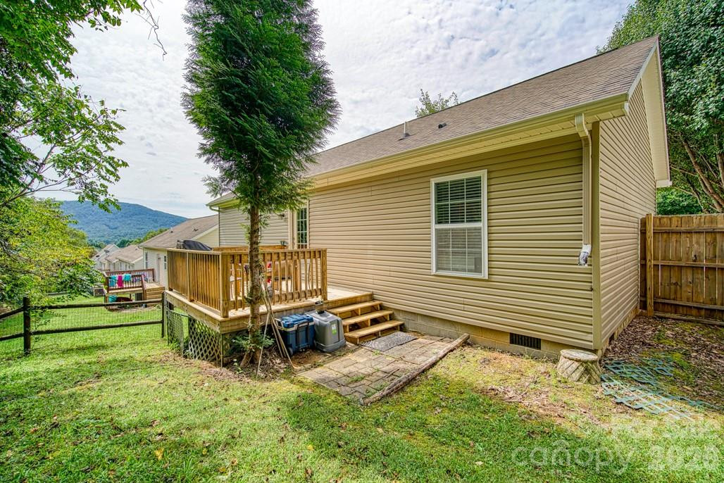 136 Newberry Drive #17 - Photo 4