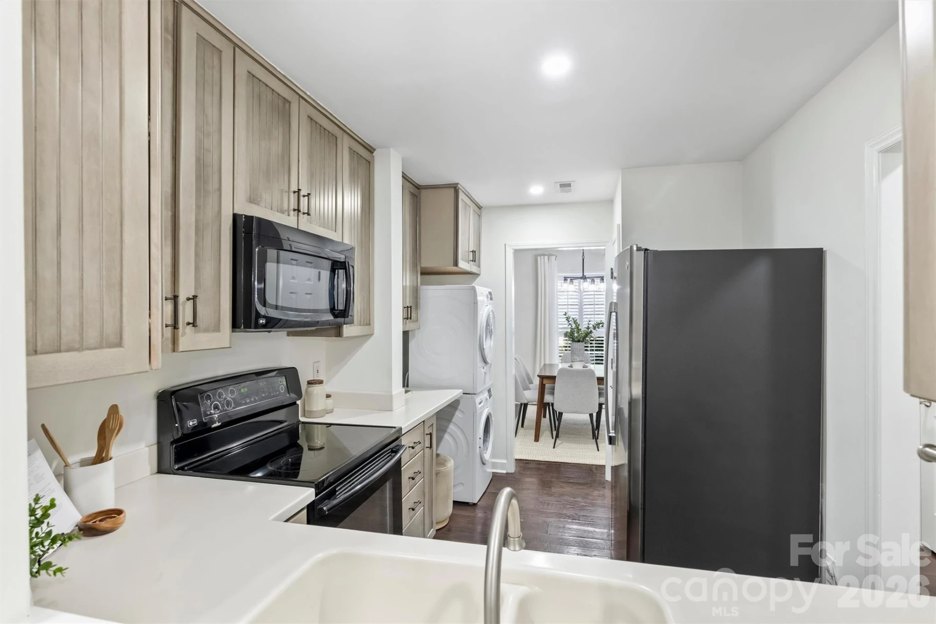 520 Poplar Street #I - Photo 17