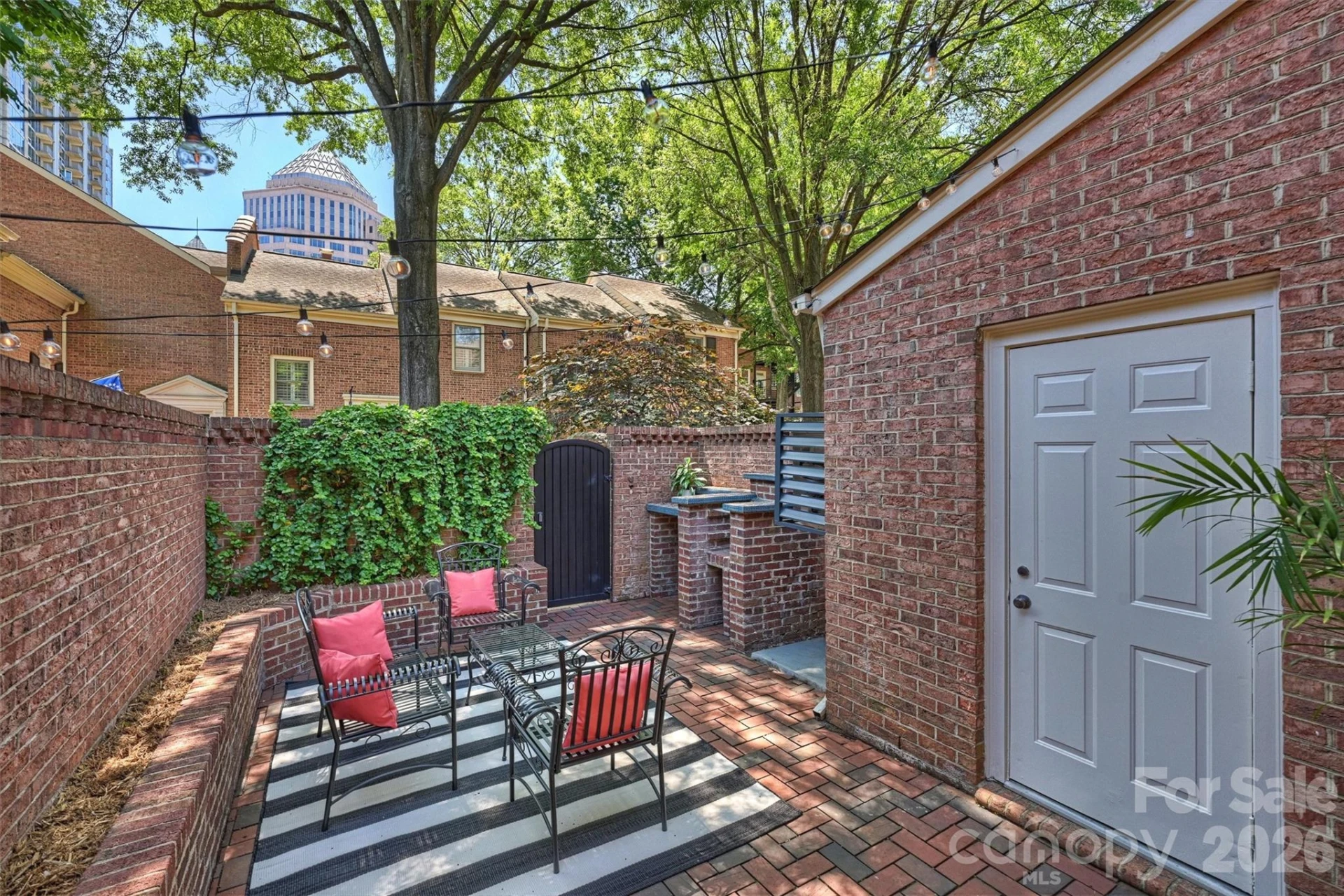 520 Poplar Street #I - Photo 36