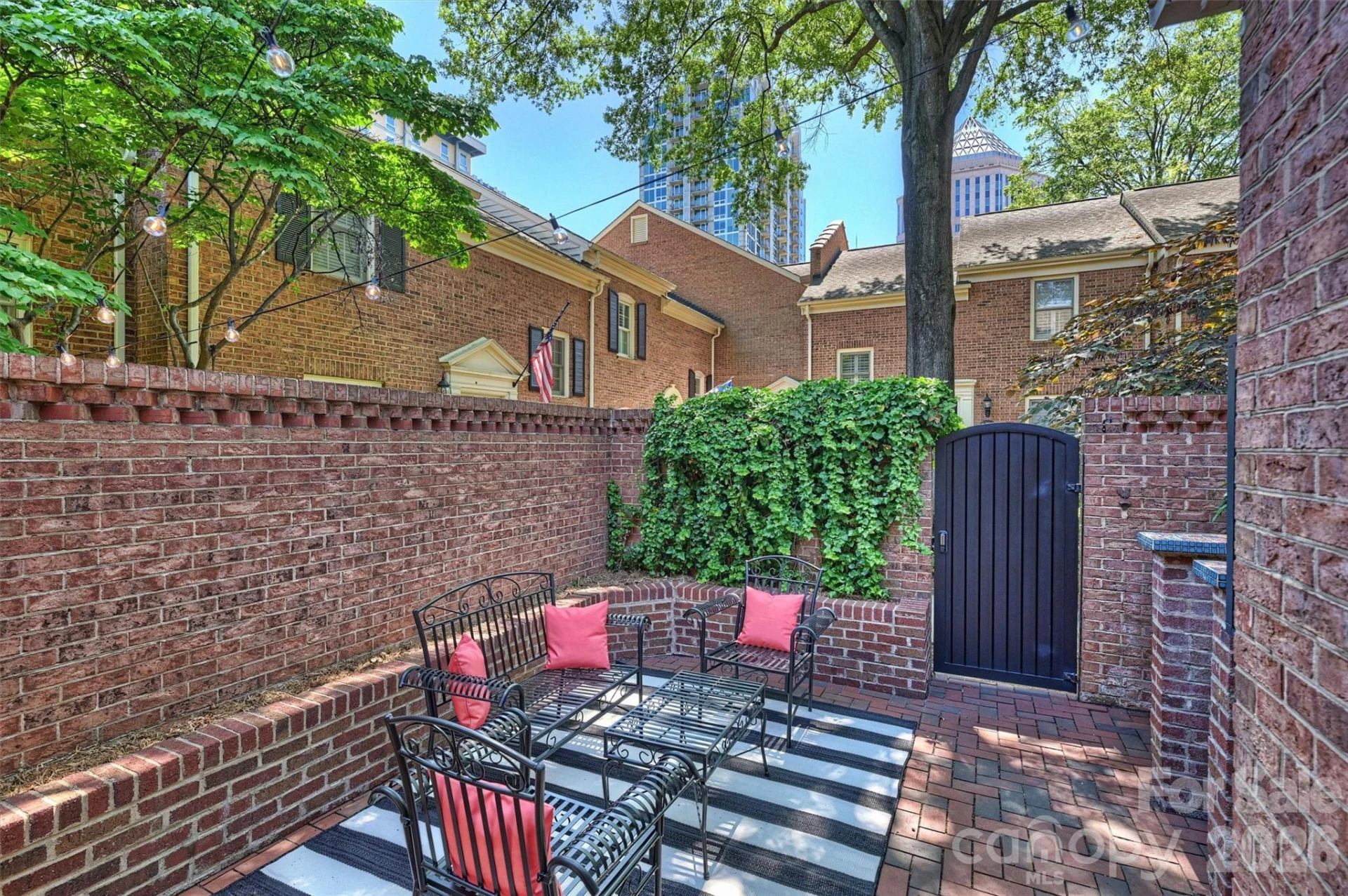 520 Poplar Street #I - Photo 38