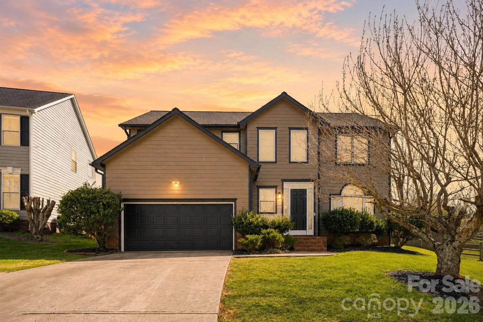 4704 Lone Tree Court