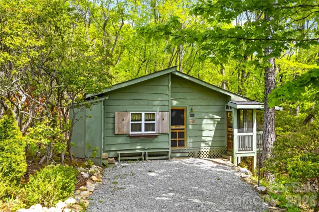 548 Bear Cub Drive, Spruce Pine, NC, 28777