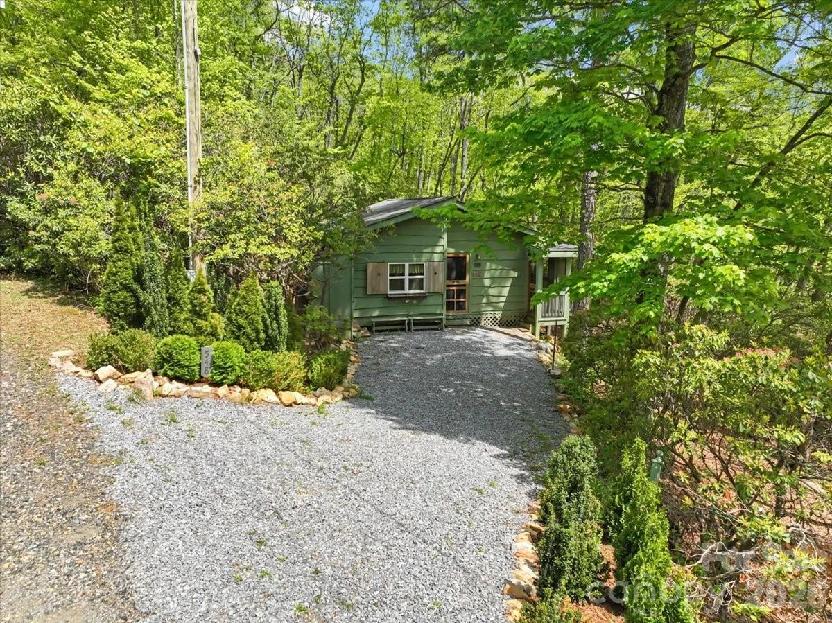 548 Bear Cub Drive #25 - Photo 2