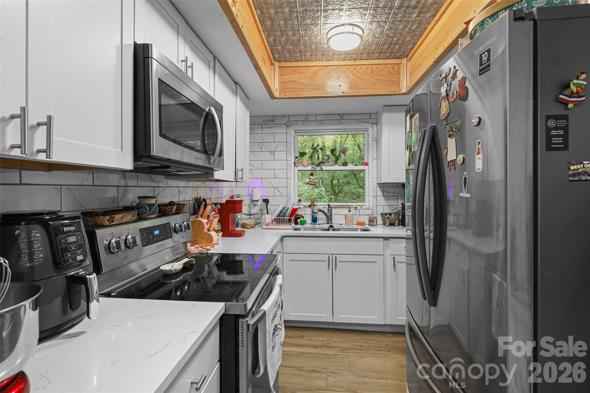 659 Salisbury Road - Photo 5